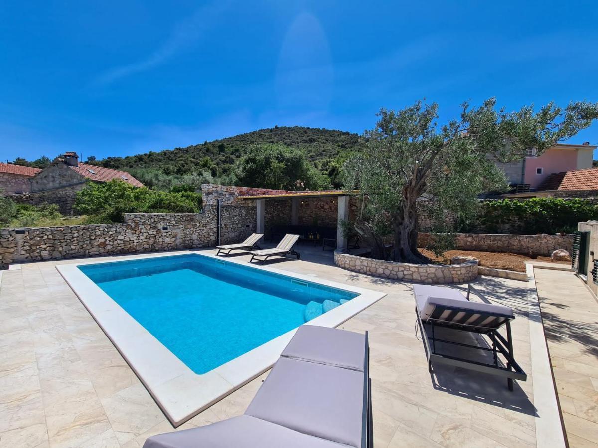Olive Tree - House With Pool Villa Vinisce Exterior photo